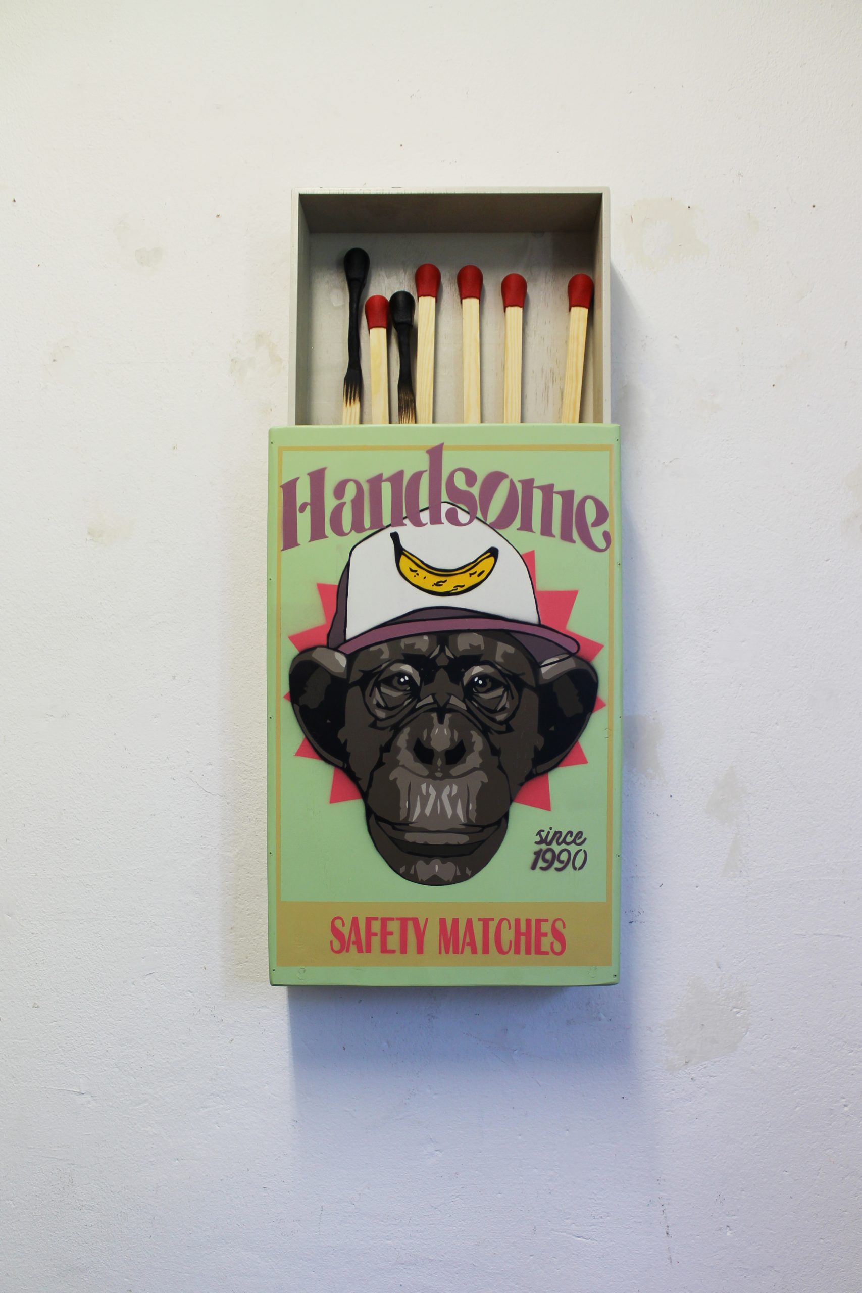 HANDSOME MATCHES